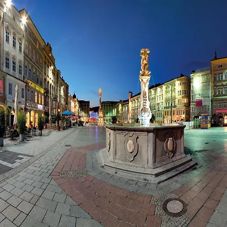 Nicht Weit Von Der Donau Appartement *